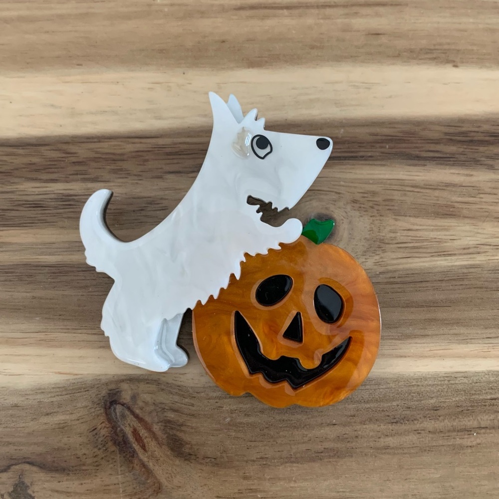 Erstwilder Patch the Pumpkin Pup Brooch NWOT